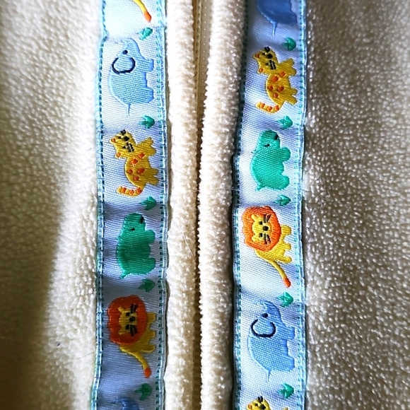 Halo Yellow Sleep Sack with Animal Print Lot - Picture 2 of 4